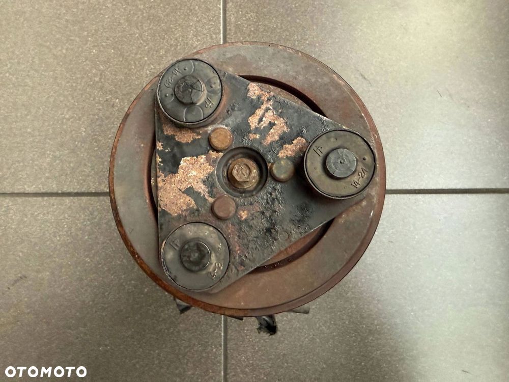 KOMPRESOR KLIMATYZACJI FORD 3M5H-19D629-KG - 3