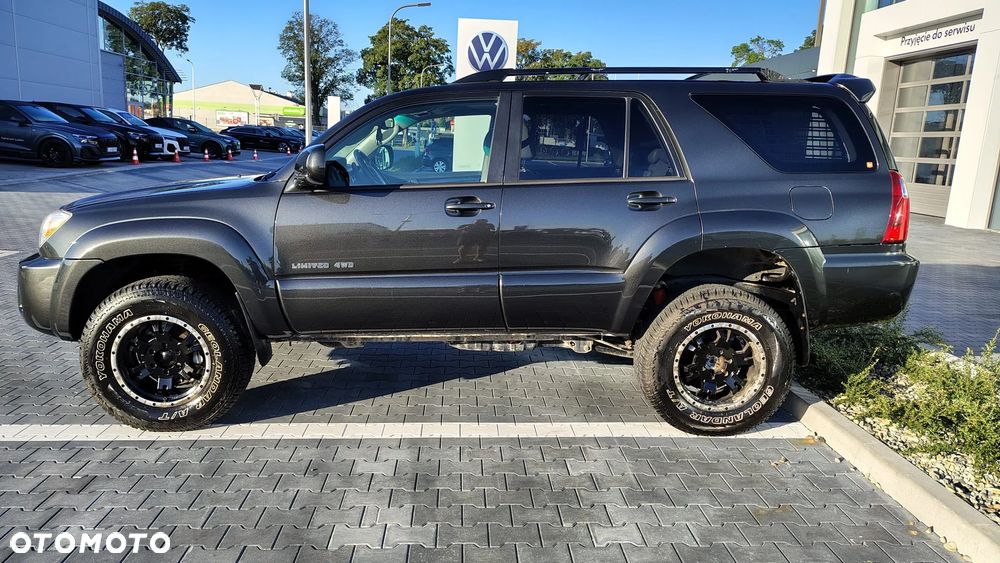 Toyota 4-Runner - 8