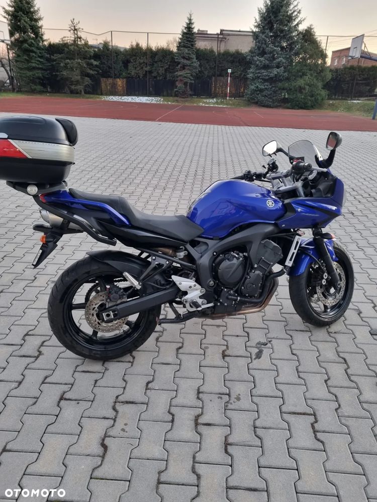 Yamaha FZ6 - 3