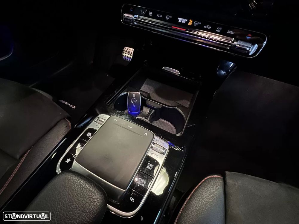 Mercedes-Benz A 180 d AMG Line Aut. - 42