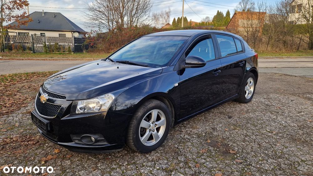 Chevrolet Cruze 1.6 LT - 2