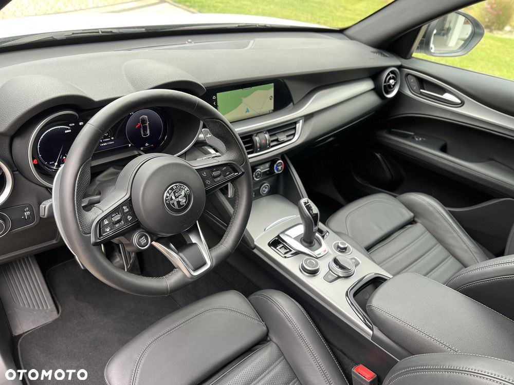 Alfa Romeo Stelvio 2.2 JTDM Veloce Q4 - 24