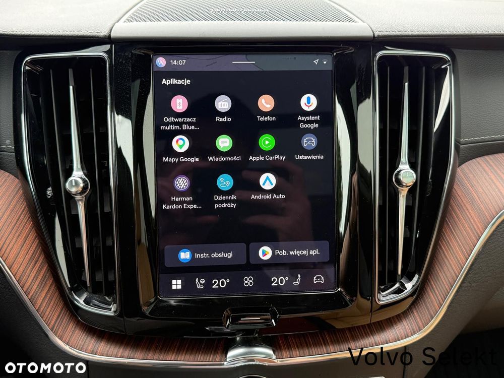 Volvo XC 60 T8 Plug-In Hybrid AWD Ultra Bright - 20