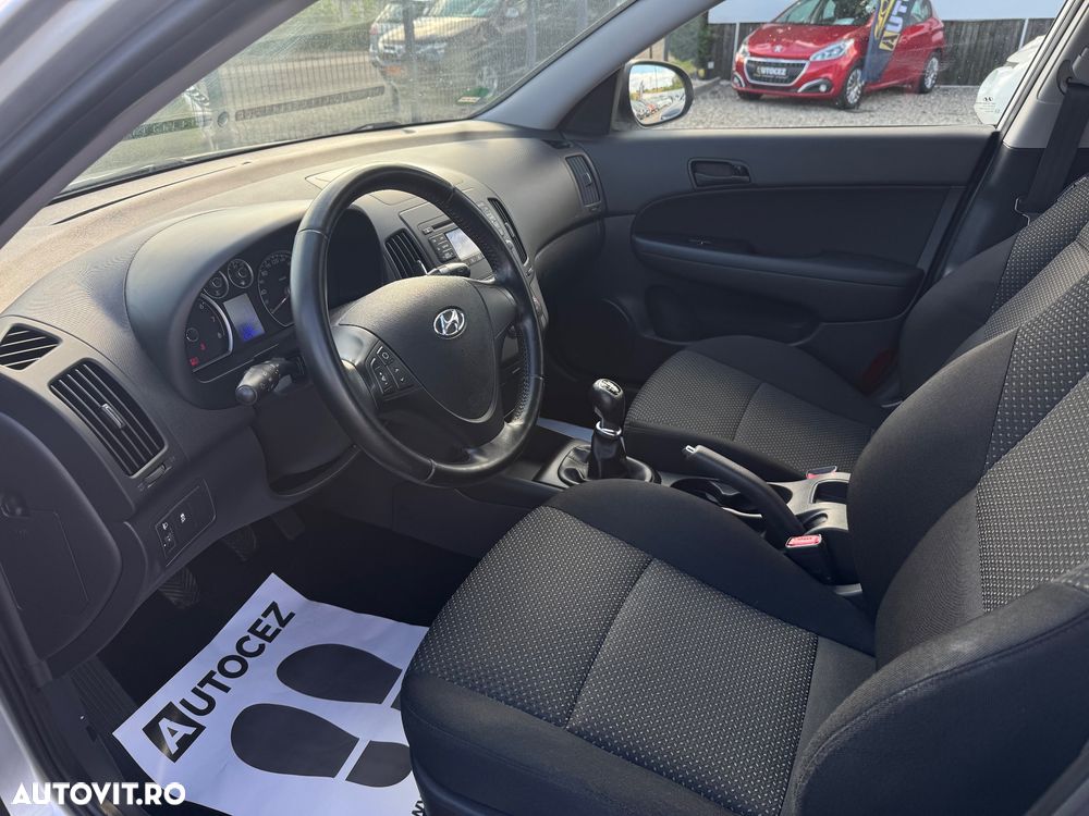 Hyundai i30 1.4 blue Comfort - 10