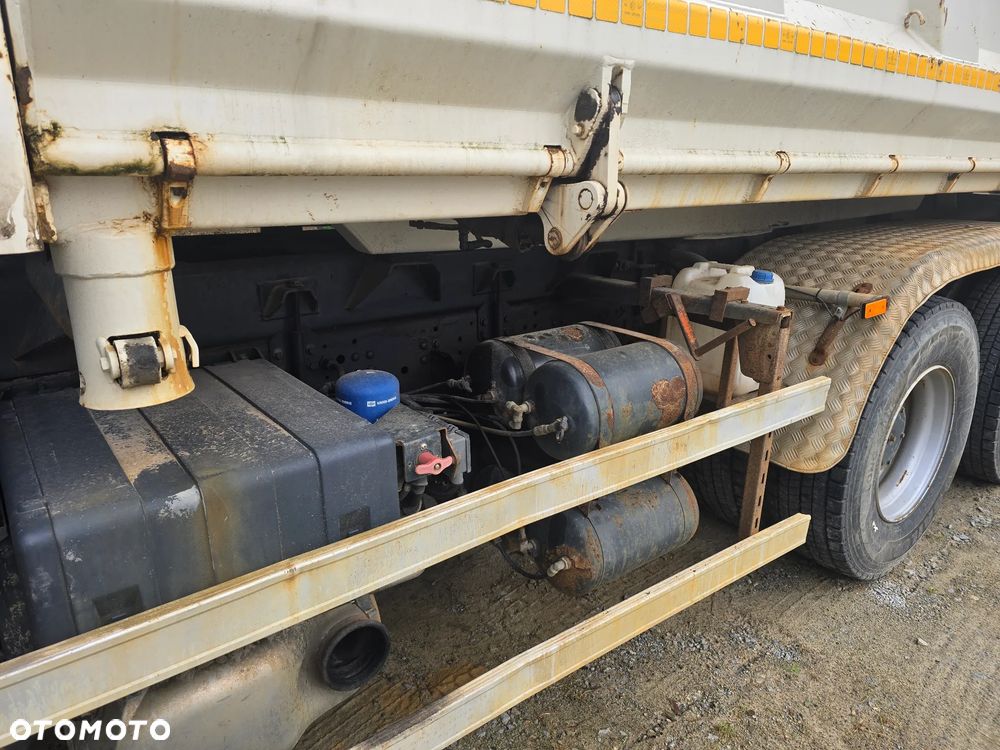 Iveco Trakker - 3