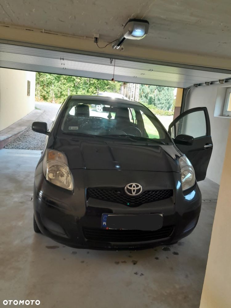 Toyota Yaris 1.0 Active - 3