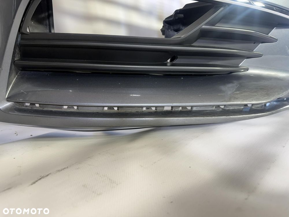 Audi A3 8V Sedan 8V5 Zderzak Przód Przedni LX7R Sprysk. 12-16 8V5807437 - 4