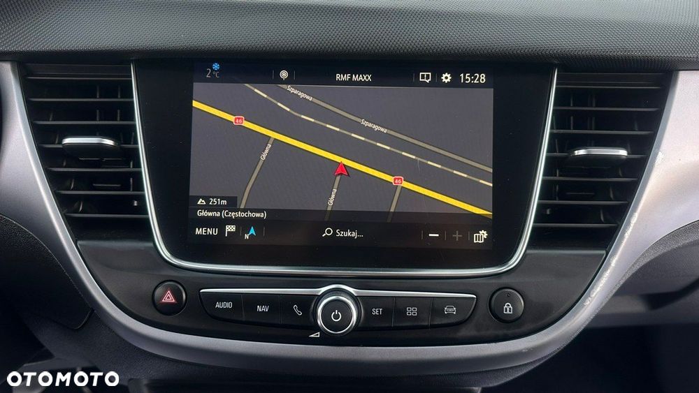 Opel Crossland X - 25