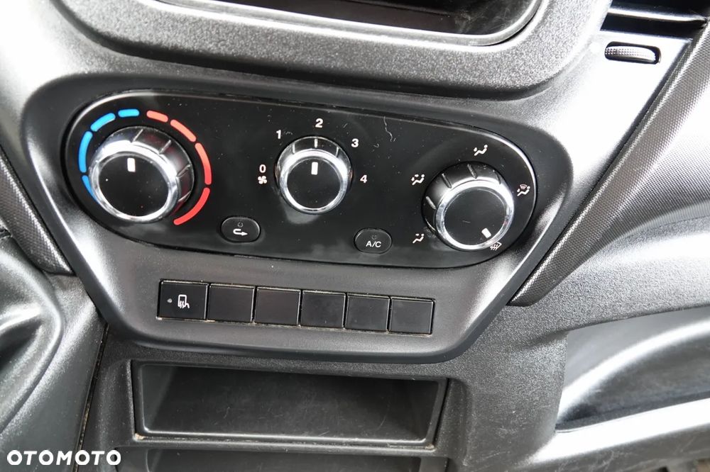 Iveco DAILY 35-130 / WYWROTKA TYLNOZSYPOWA / BLIŹNIAK / MANUAL  / SPROWADZONY - 34