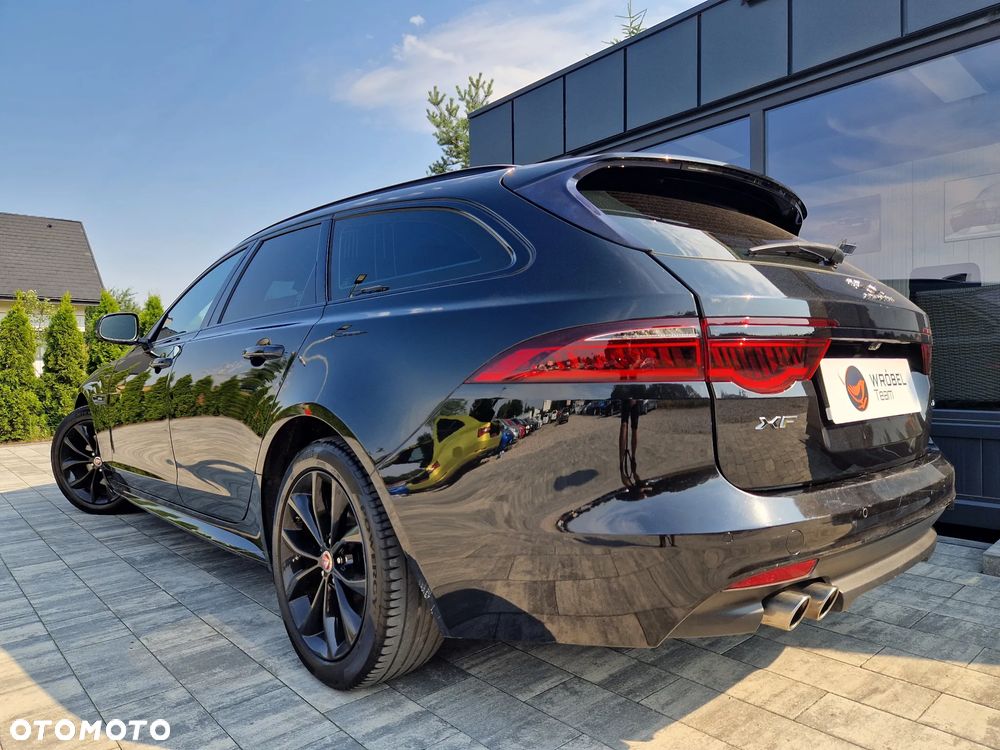Jaguar XF 2.0 i4D AWD R-Sport - 3