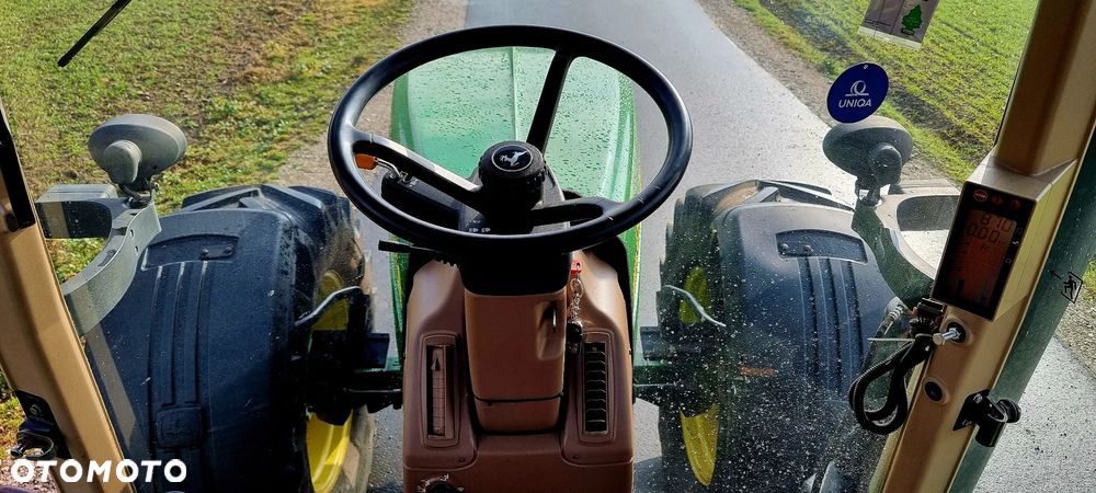 John Deere 7920 - 13