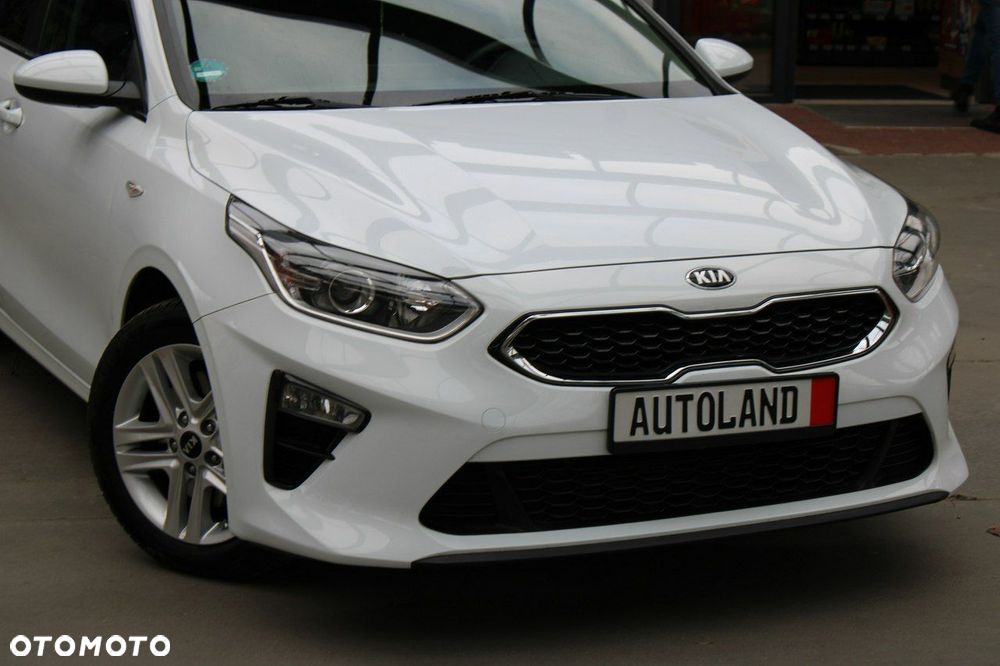 Kia Ceed 1.4 T-GDI L Business Line - 16
