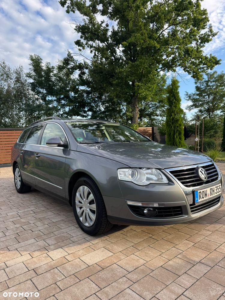 Volkswagen Passat 2.0 TDI Individual - 6