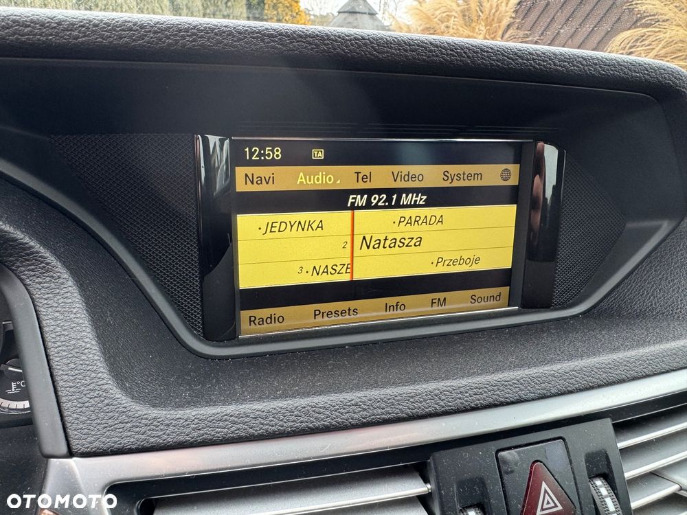 Mercedes-Benz Klasa E 250 CGI BlueEffICIENCY Elegance - 25