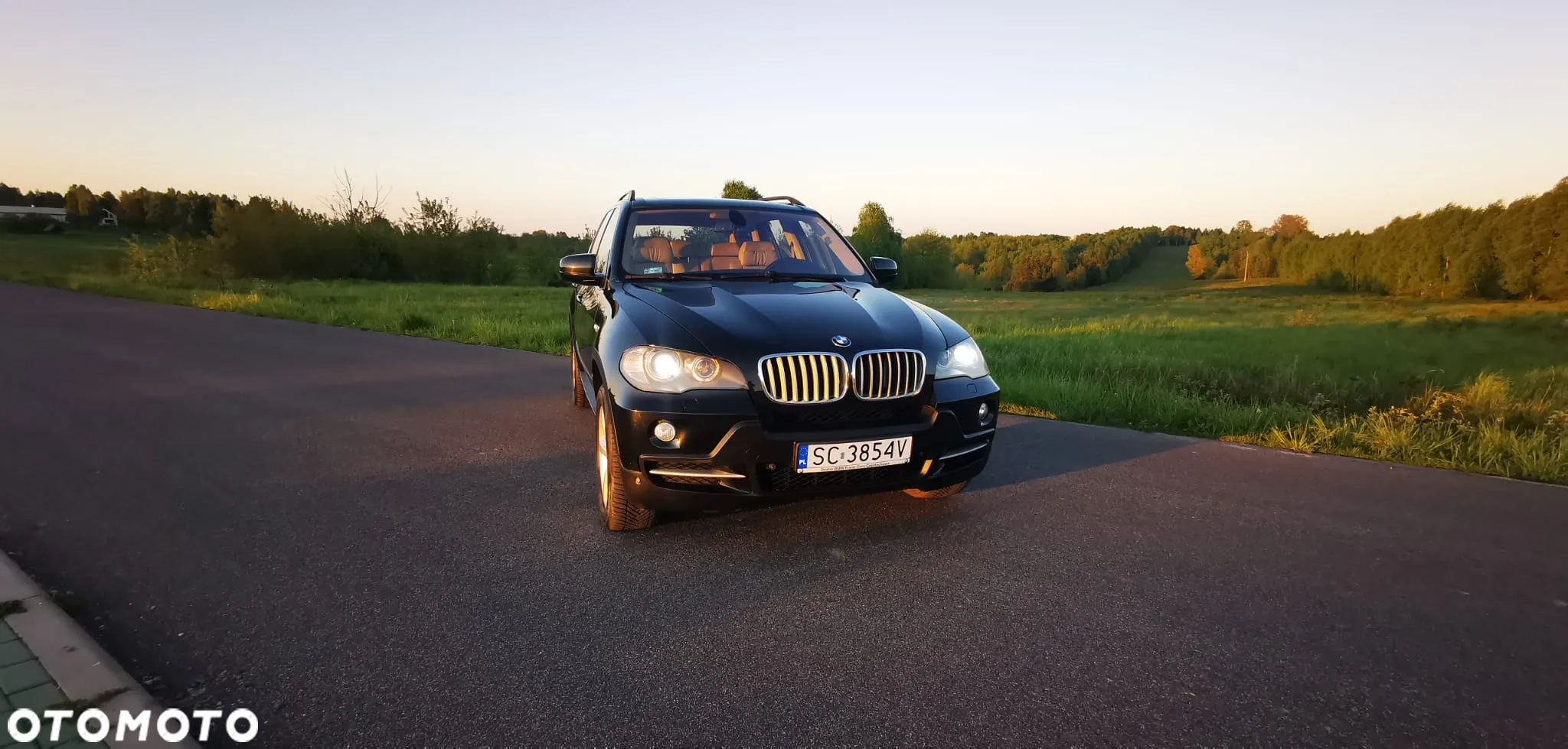 BMW X5 4.8i xDrive - 26