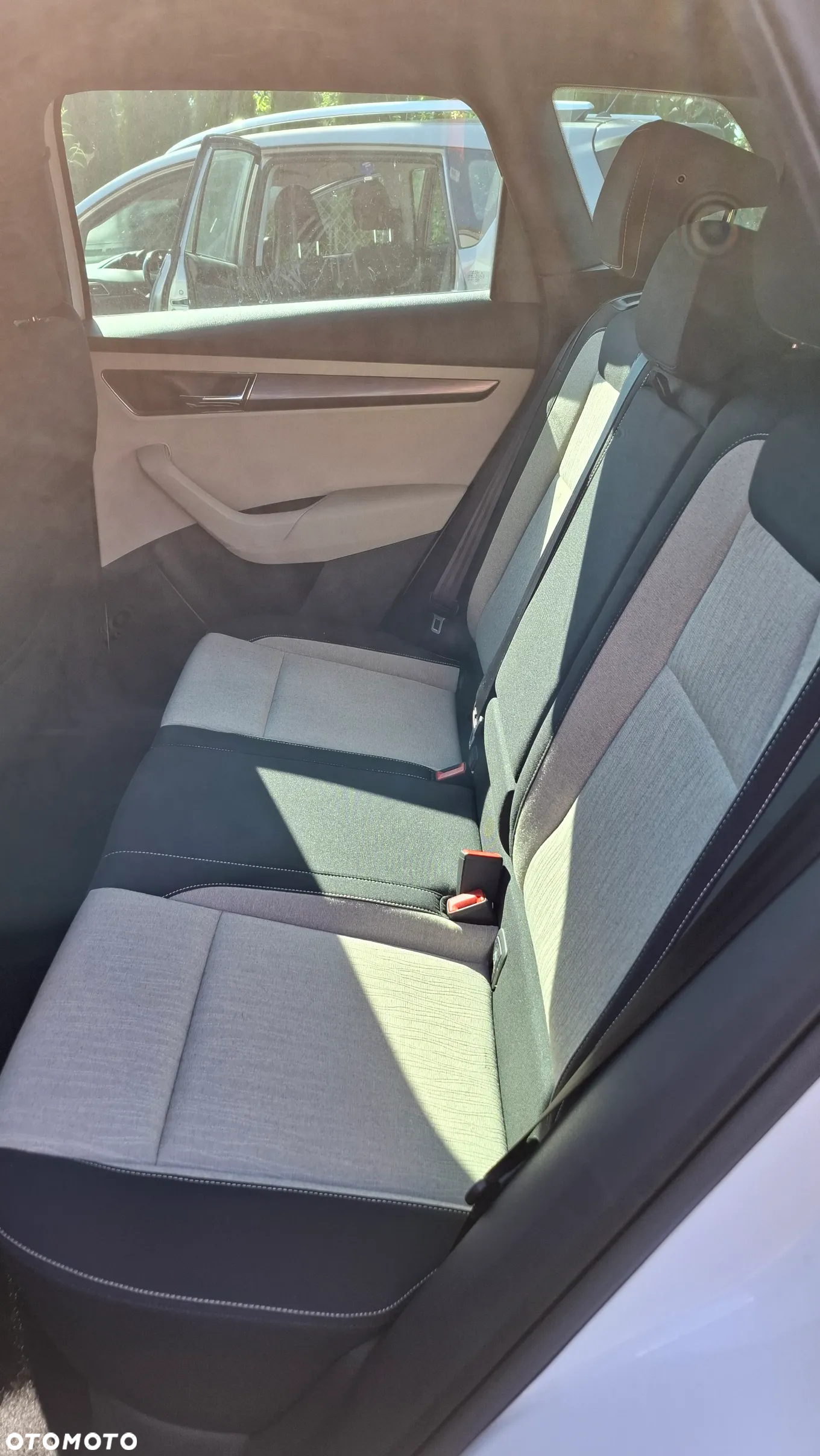 Skoda Karoq 1.5 TSI ACT 4x2 Style DSG - 15