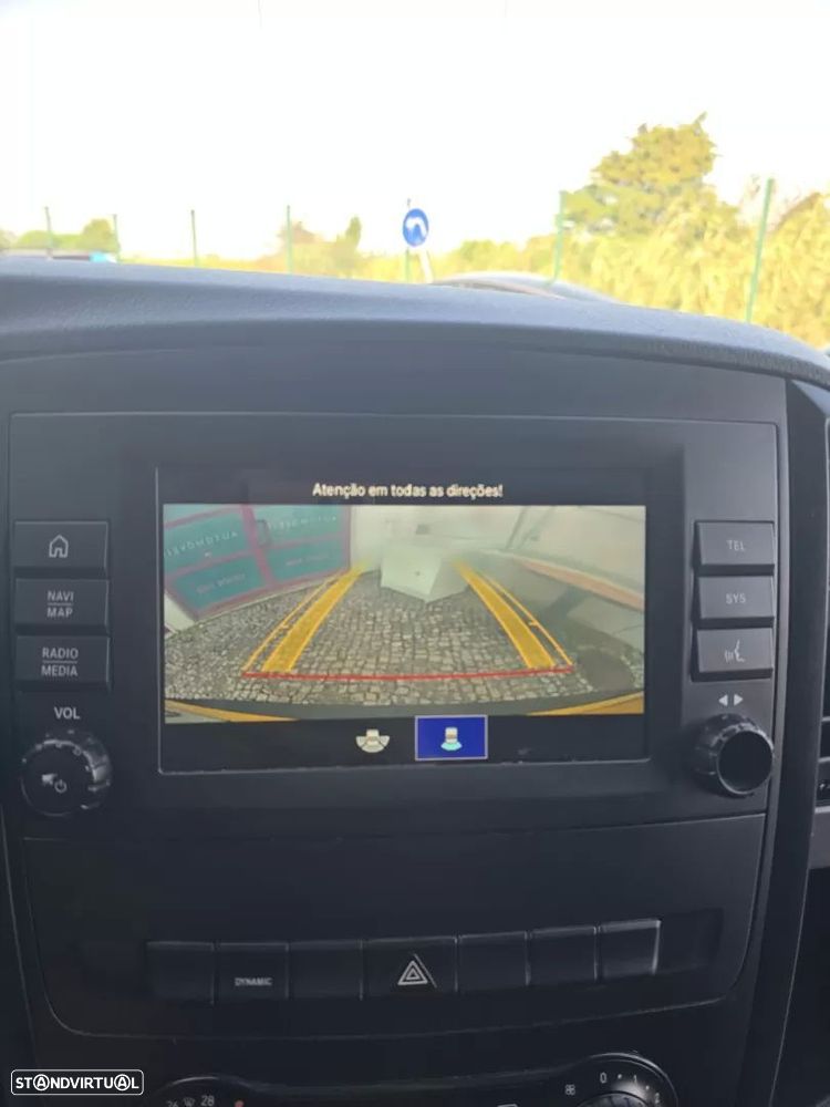 Mercedes-Benz eVito Tourer Longa PRO - 11