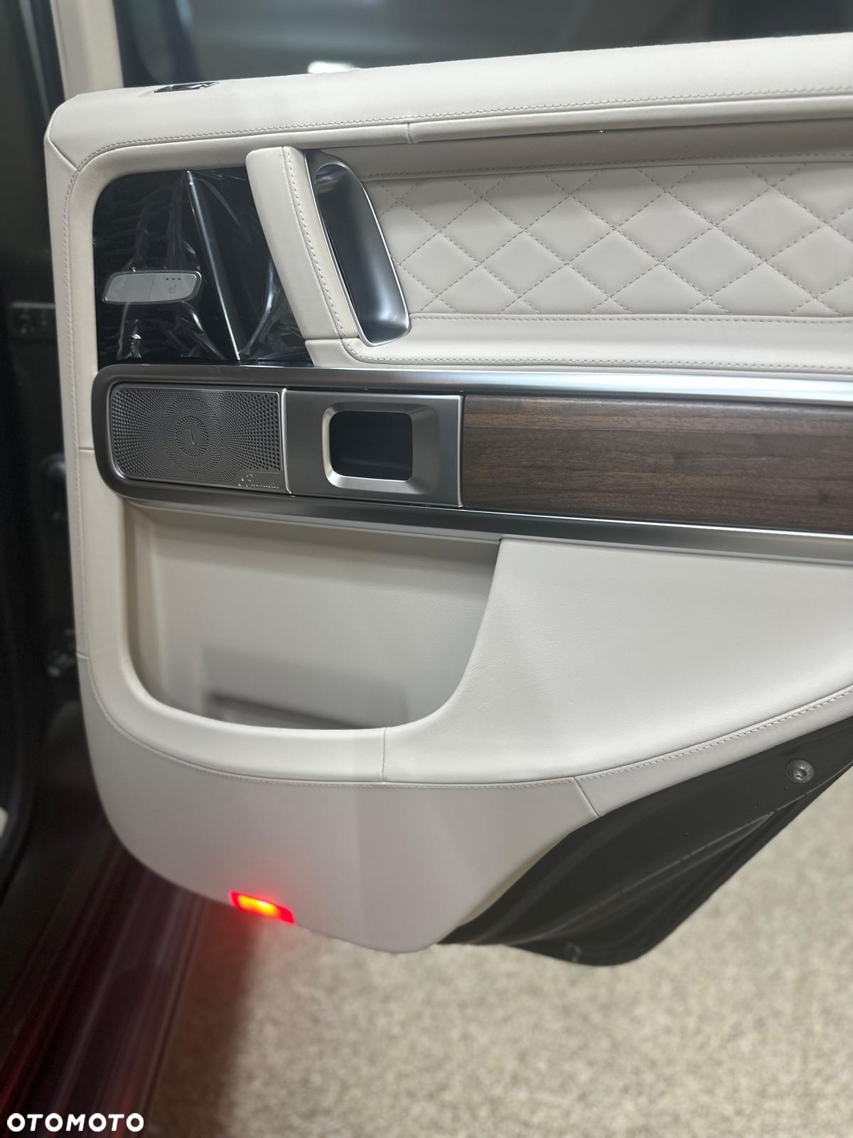 Mercedes-Benz Klasa G AMG 63 - 13