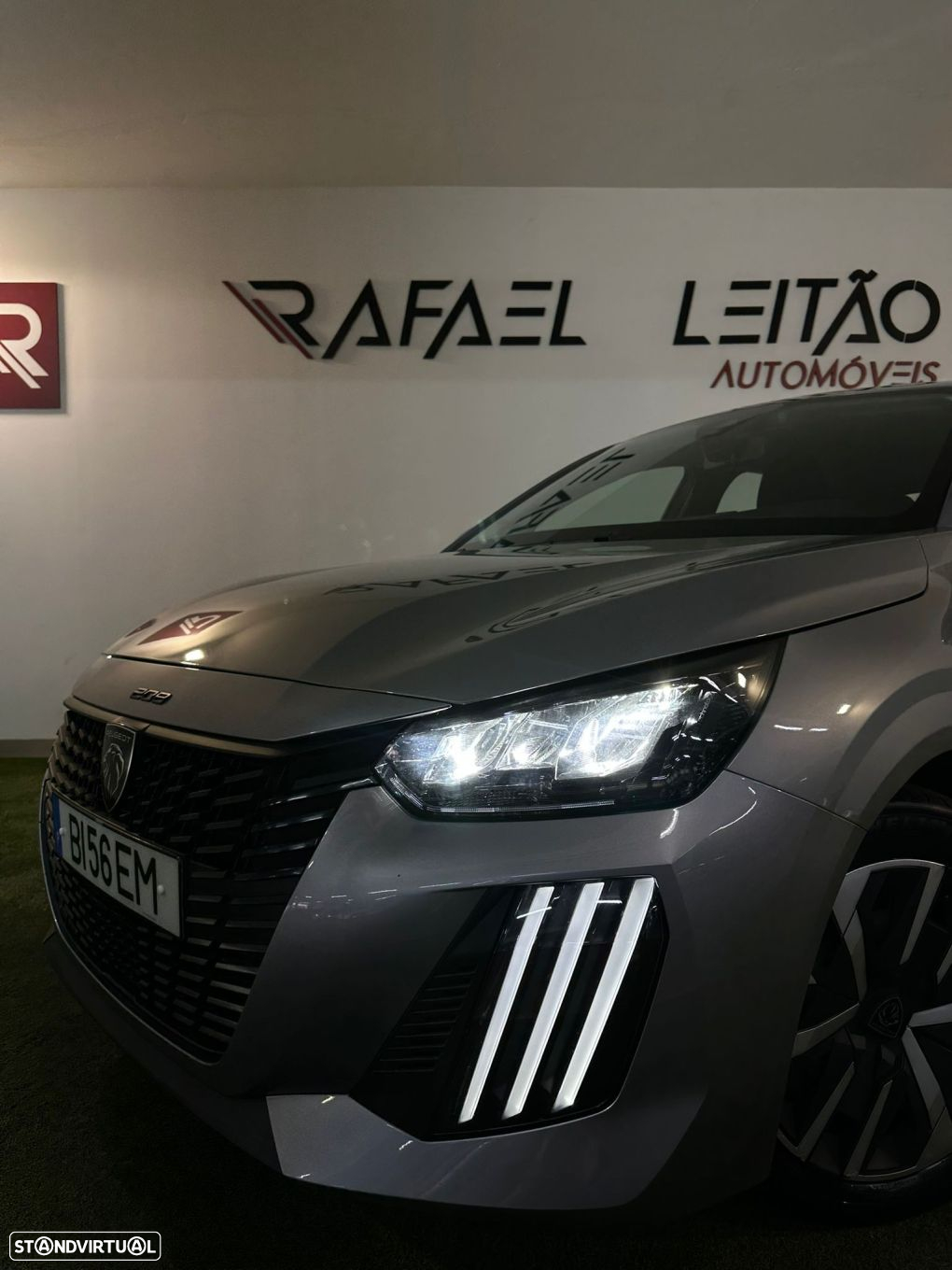Peugeot 208 1.2 PureTech Active Pack - 31