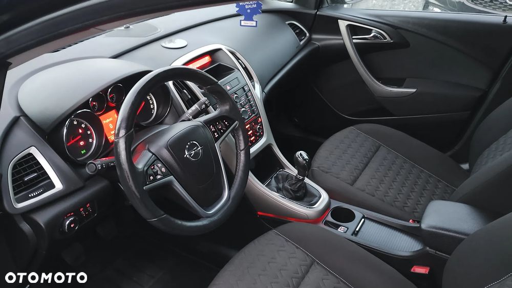 Opel Astra 1.4 Turbo Active - 10
