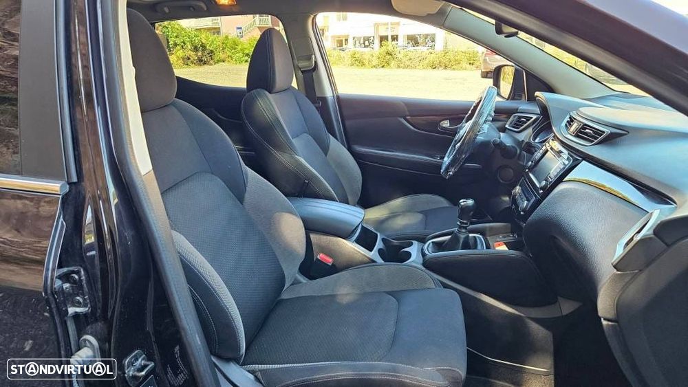 Nissan Qashqai 1.6 dCi TEKNA+ - 3