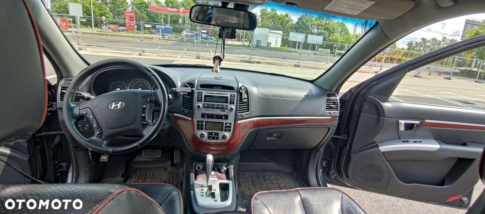 Hyundai Santa Fe - 11