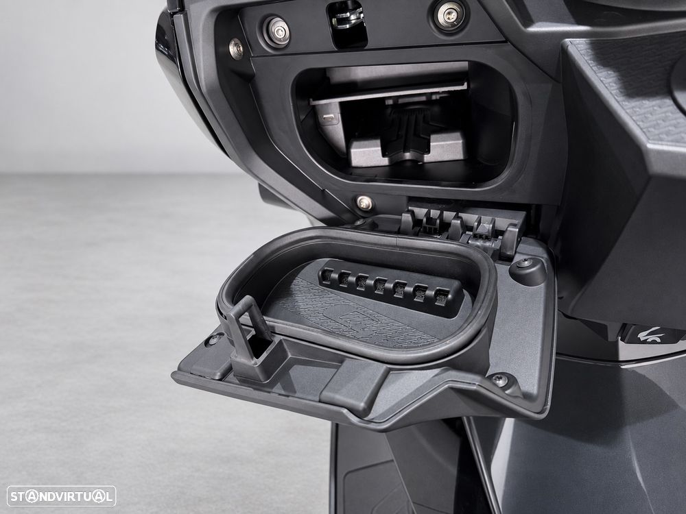 BMW C 400 GT - 9