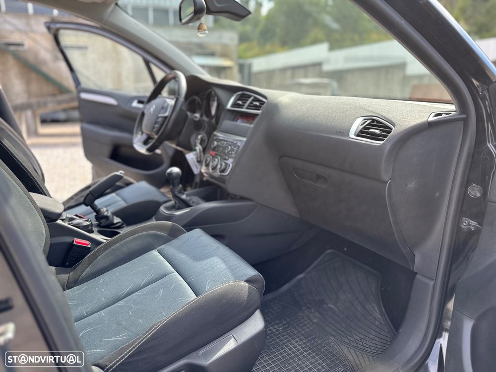 Citroën C4 1.6 HDi Attraction - 9