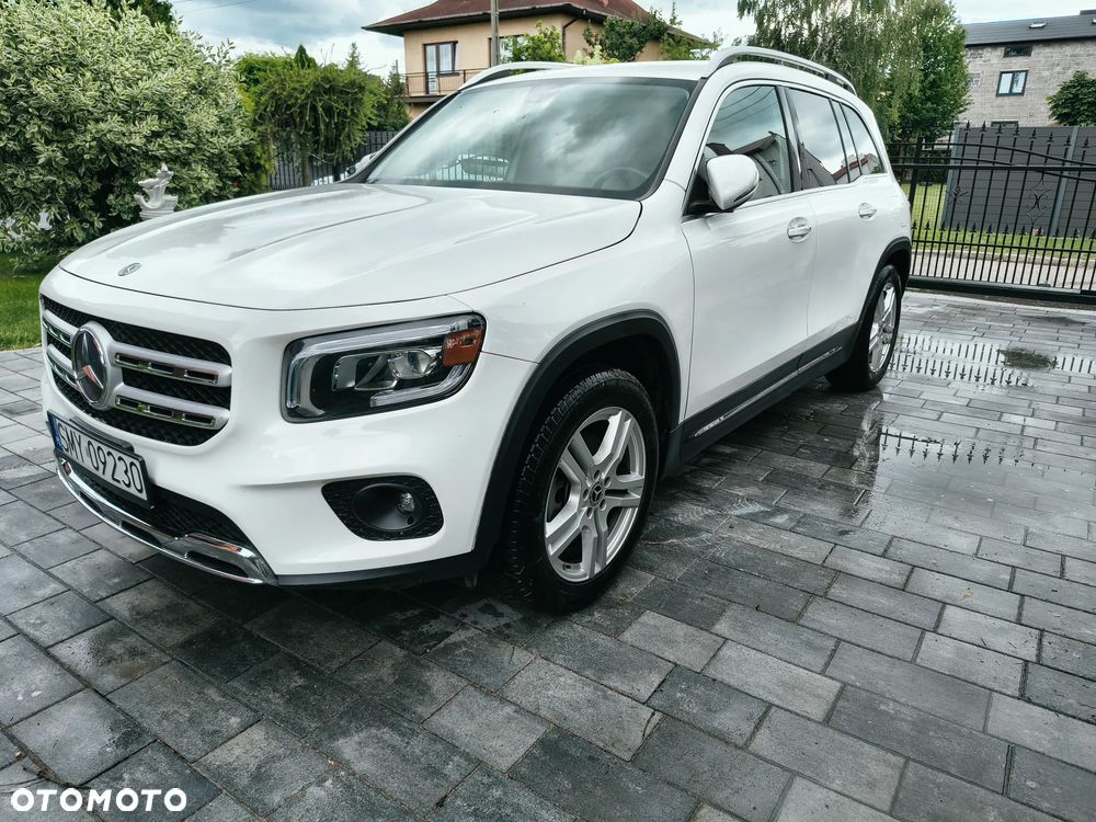 Mercedes-Benz GLB 250 8G-DCT - 1
