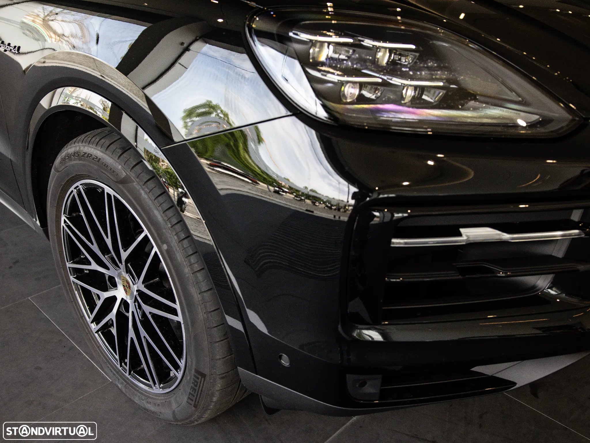 Porsche Cayenne Coupé E-Hybrid - 16
