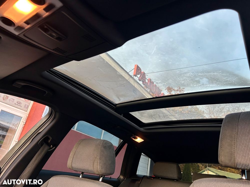 BMW Seria 3 320d DPF Cabrio M Sport Edition - 10