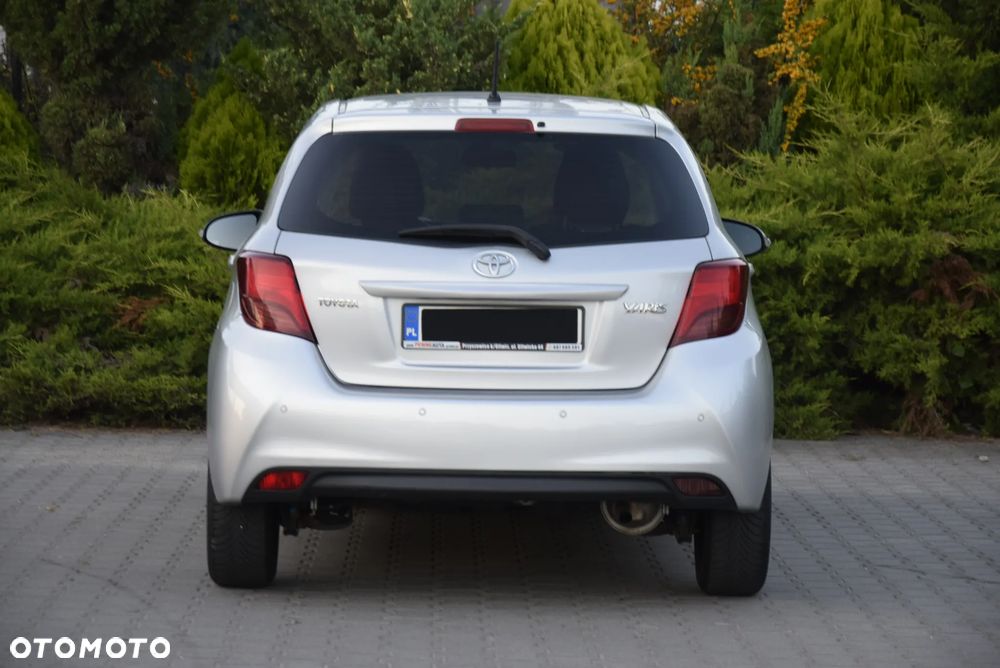 Toyota Yaris - 30