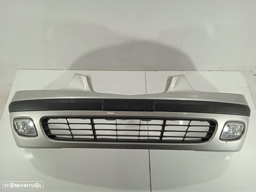 PARA-CHOQUES FRONTAL HYUNDAI ELANTRA 2001 - 3
