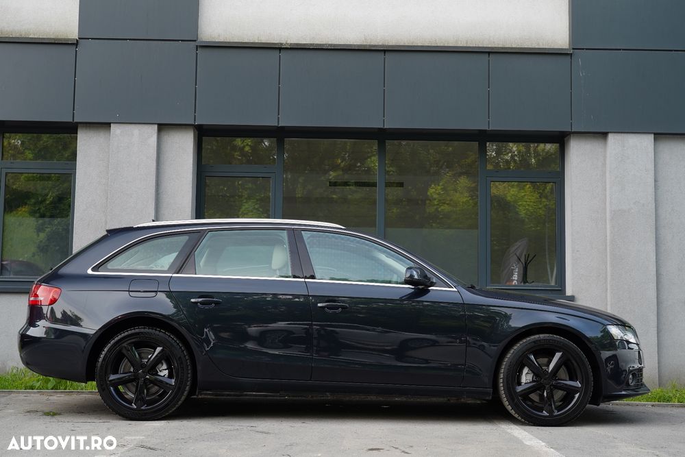 Audi A4 Avant 2.0 TDI - 16