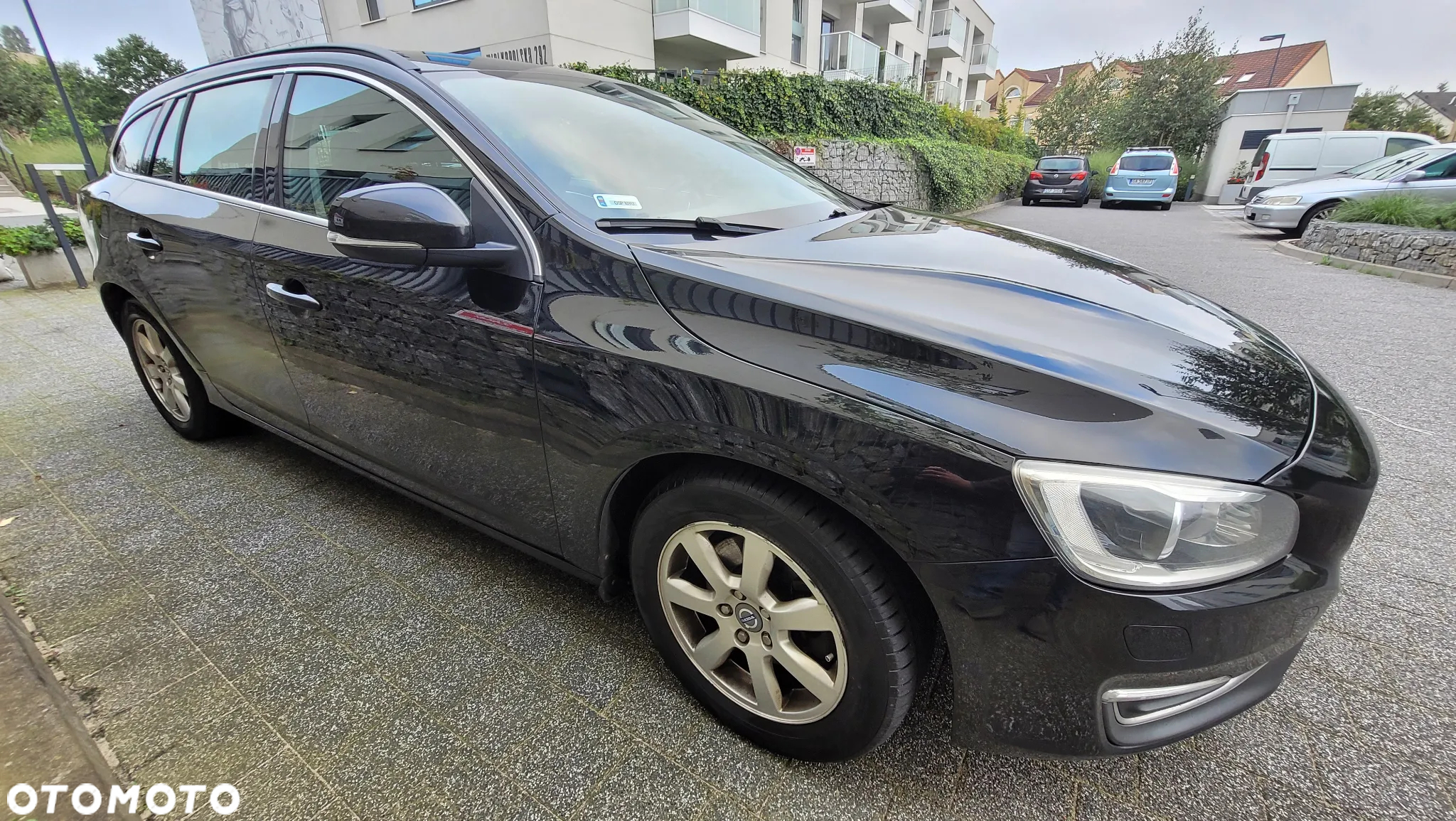 Volvo V60 D3 Summum - 6