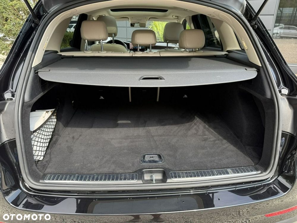 Mercedes-Benz GLC 220 d 4-Matic - 32