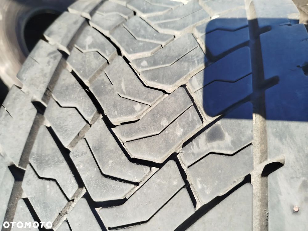 315/70R22.5 154M Goodyear K MAX 4x12-13mm - 12