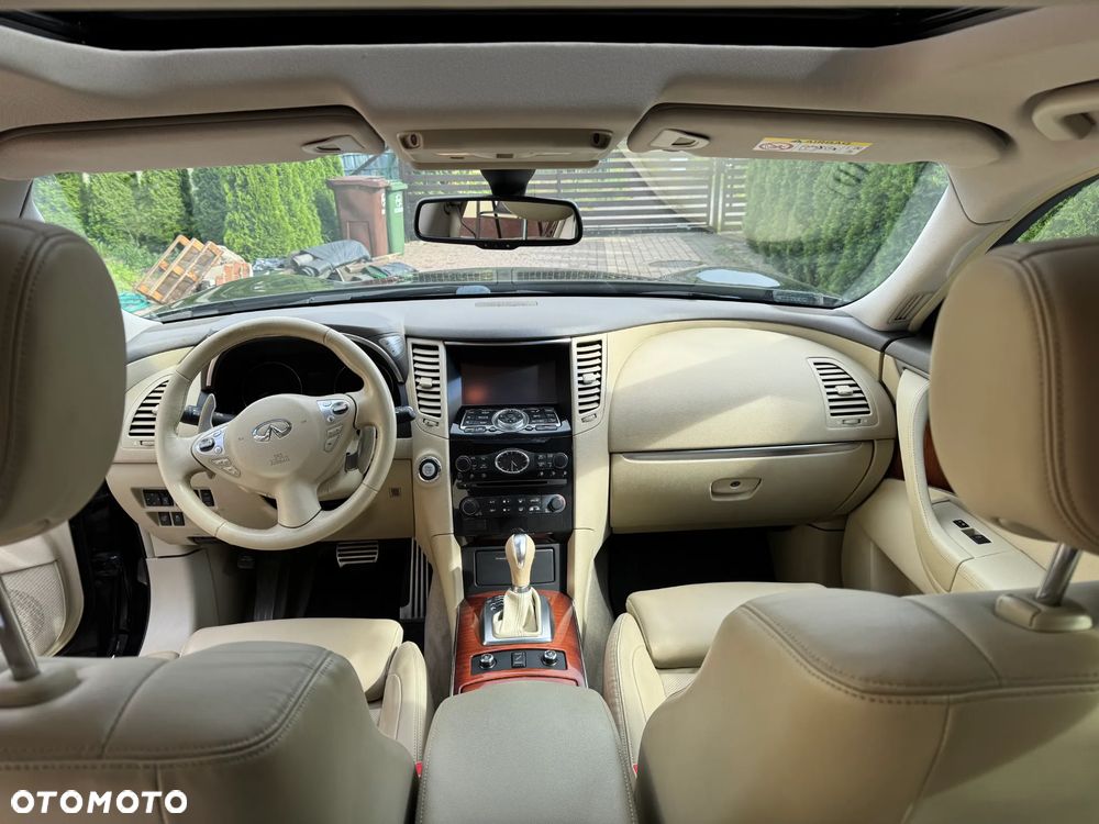 Infiniti QX70 3.0d S Premium - 16