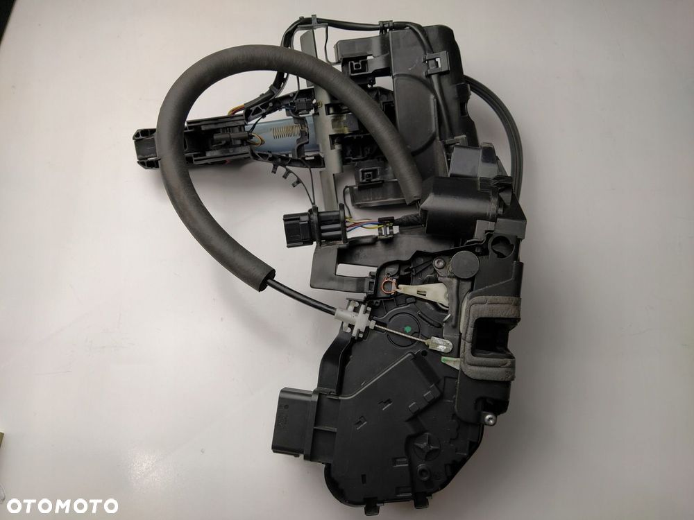 JAGUAR XK XKR X150 ZAMEK CENTRALKA PRZÓD PRAWY - 4