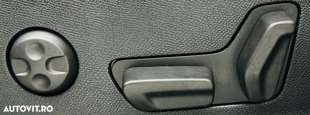 Peugeot 5008 PureTech 130 Stop & Start Allure Business-Paket - 13