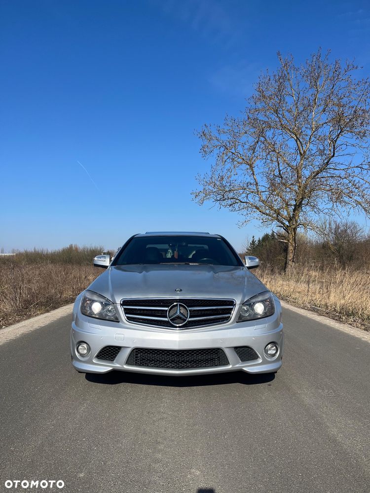 Mercedes-Benz Klasa C 63 AMG 7G-TRONIC - 2