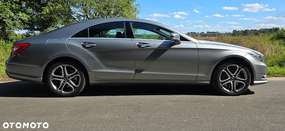 Mercedes-Benz CLS 500 4-Matic BlueEff - 5