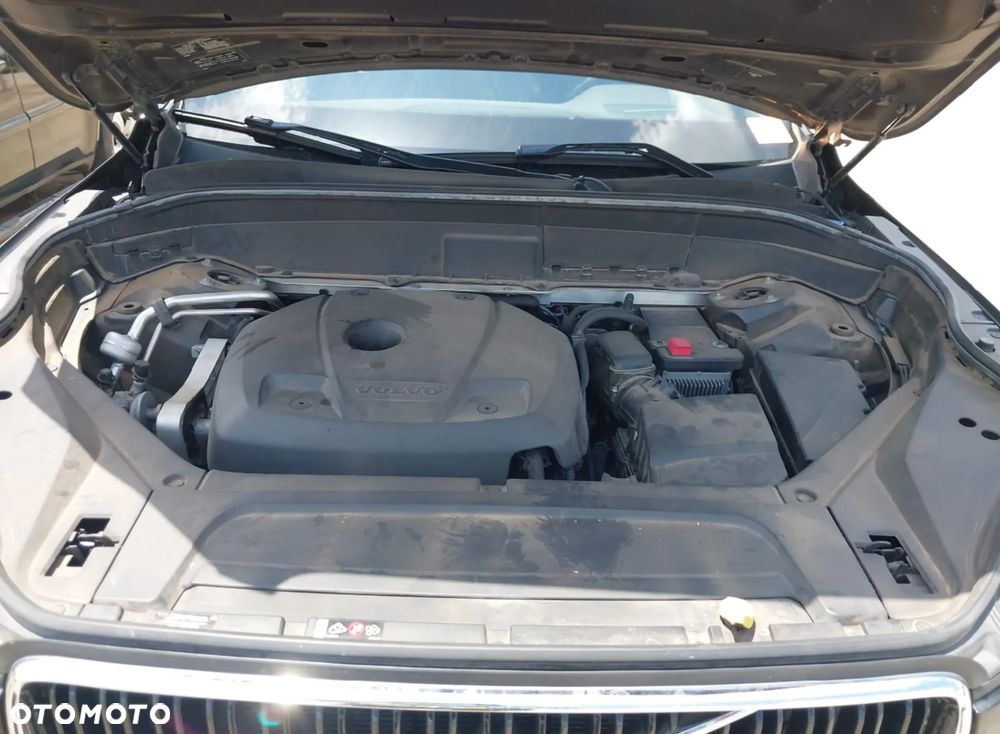 Volvo XC 90 T6 AWD Geartronic Momentum - 14