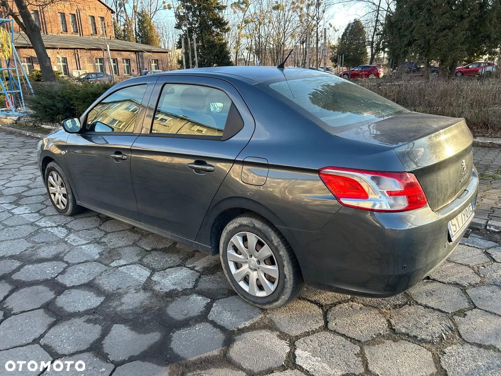 Peugeot 301 - 2