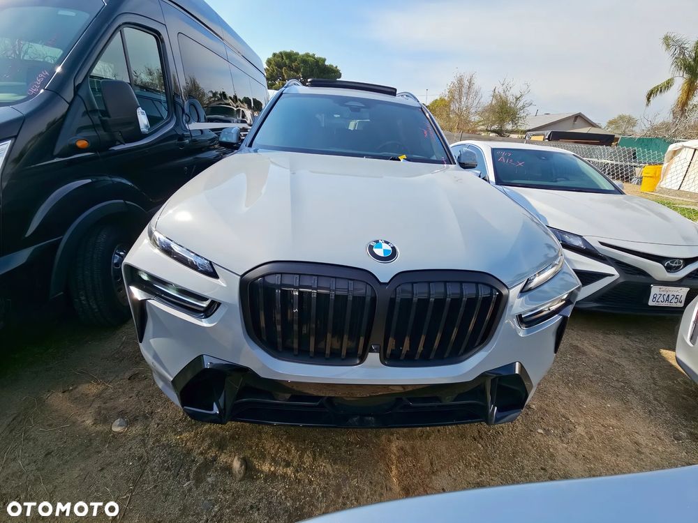 BMW X7 xDrive40i - 6