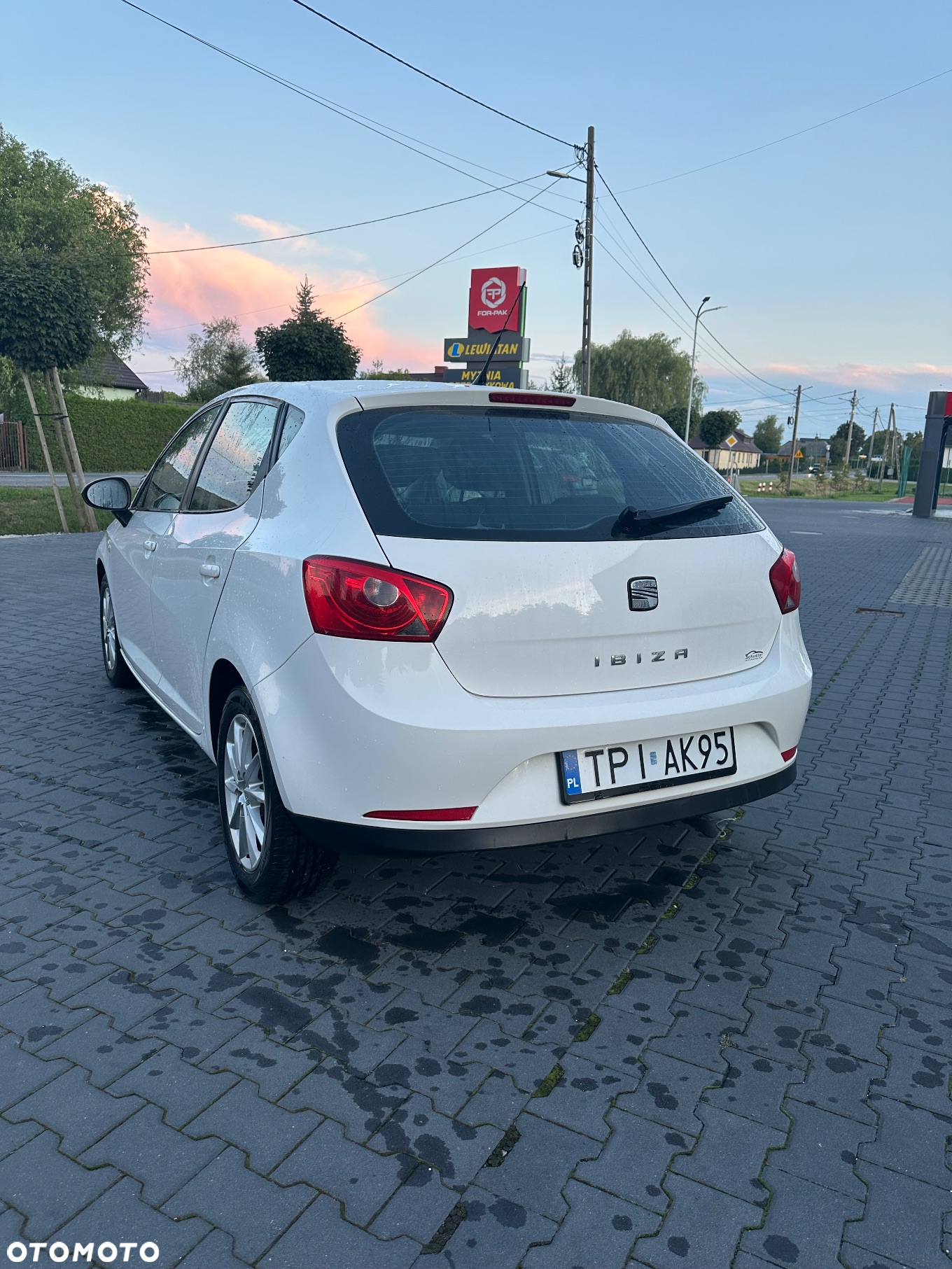 Seat Ibiza - 4