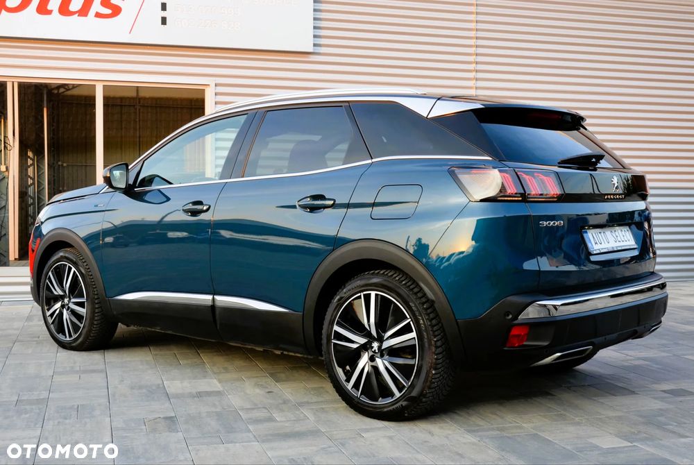 Peugeot 3008 1.6 PureTech HYbrid GT Line S&S EAT8 - 14