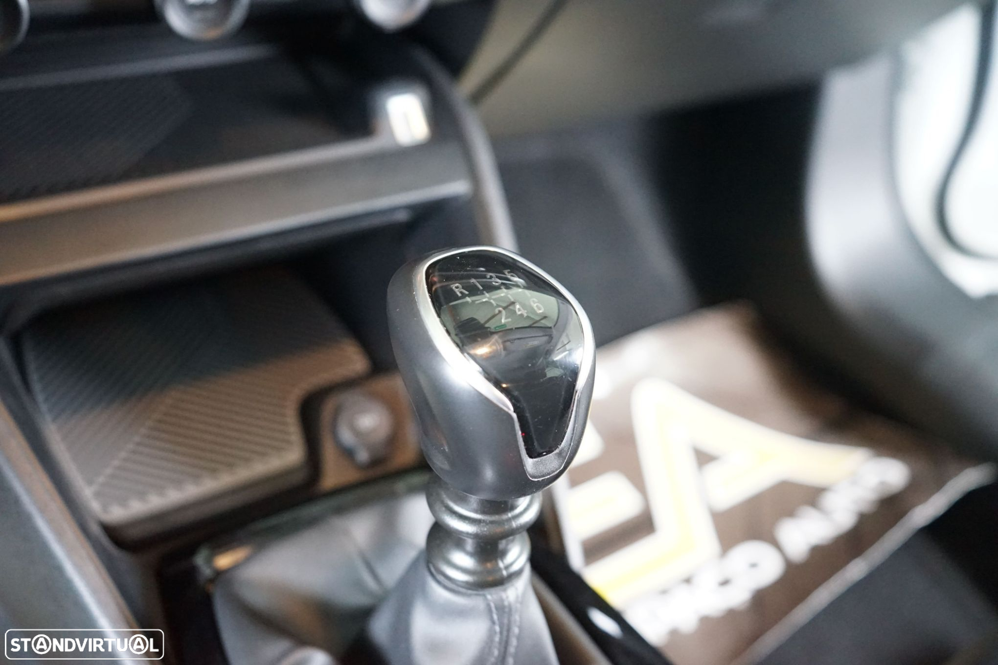 Citroën C4 1.2 PureTech Shine - 30