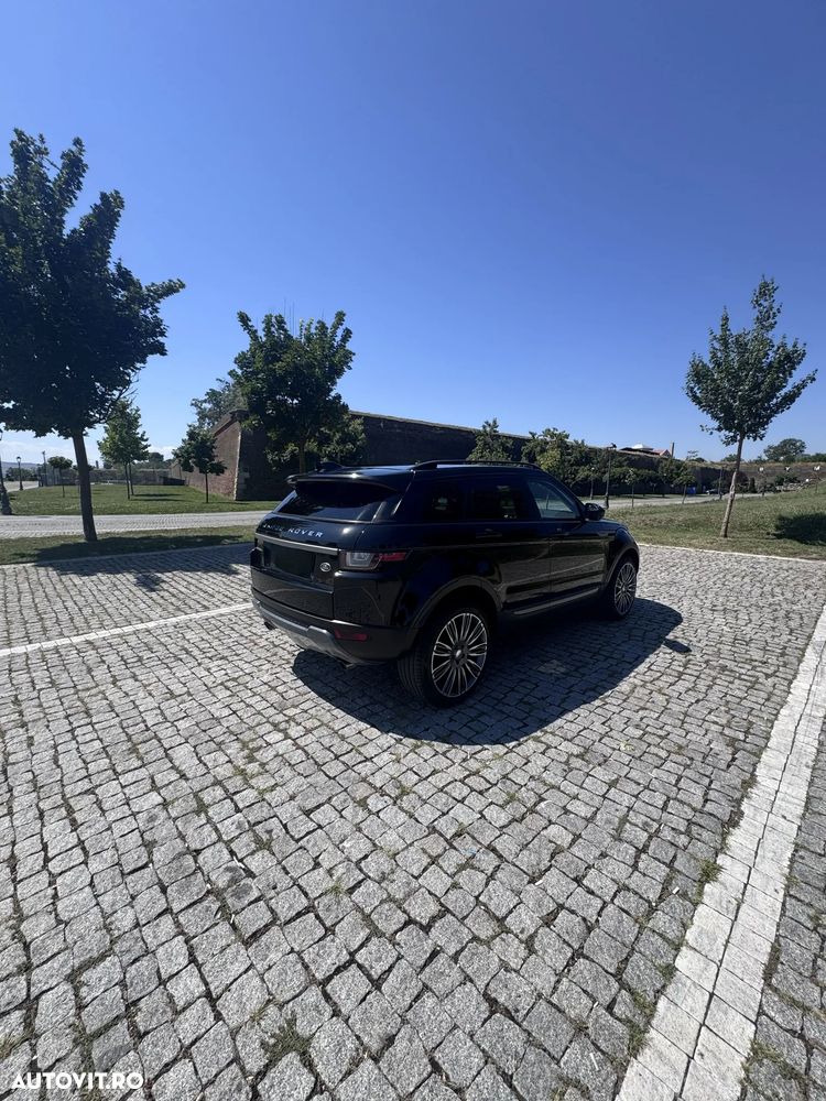 Land Rover Range Rover Evoque - 13