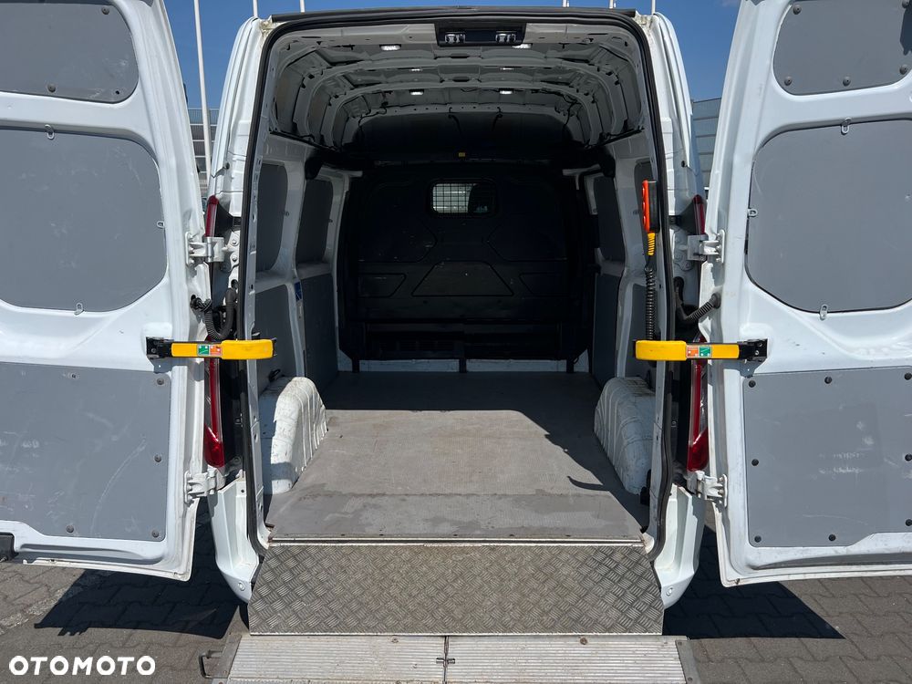 Ford Transit Custom - 15